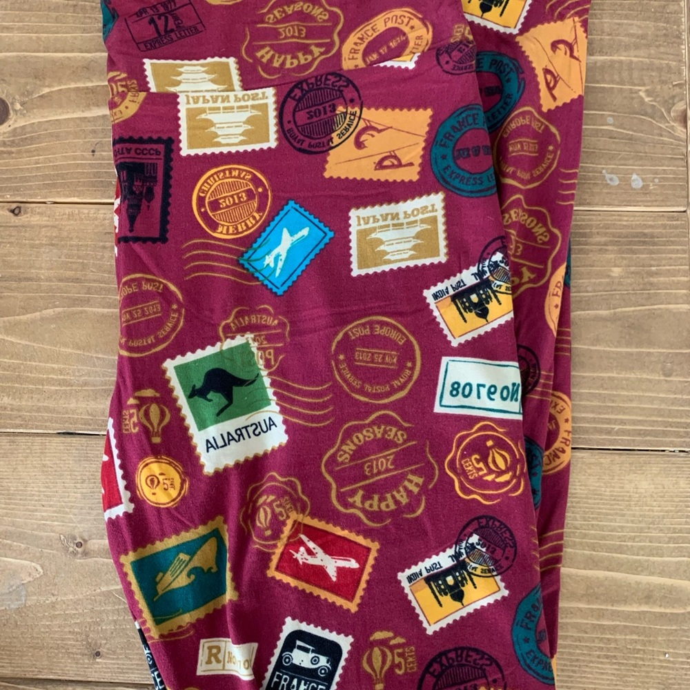 Lularoe Tall and Curvy Leggings